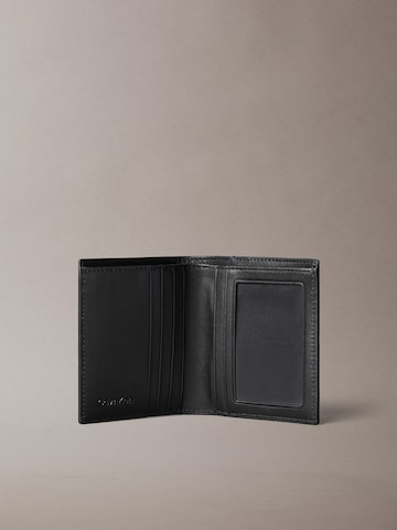 Étui Calvin Klein en noir
