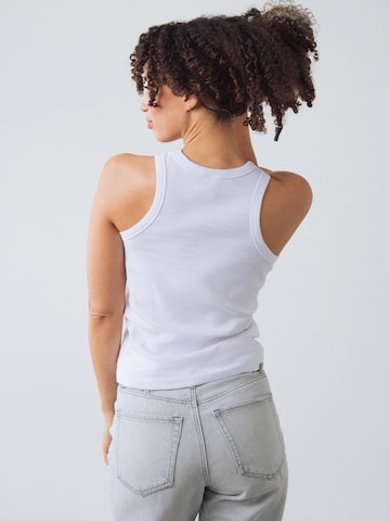 Honest Basics - Top en blanco