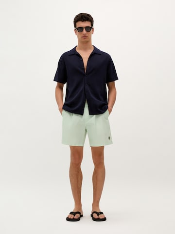 Shorts de bain ' ' Scalpers en vert : devant