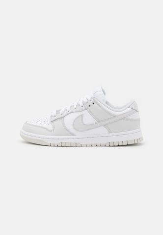 Nike Sportswear Rövid szárú sportcipők 'DUNK LOW' - fehér