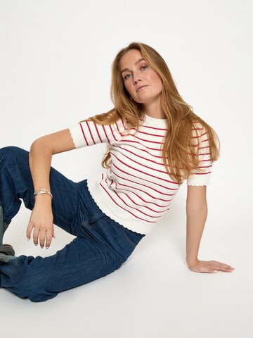 Top 'Odelia' di Peppercorn in blu