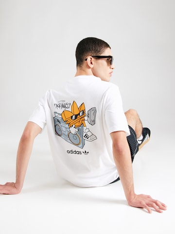 ADIDAS ORIGINALS - Camisa 'BOOMBOX' em branco: frente