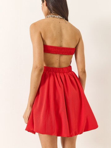 Bianco Lucci Mekko värissä punainen