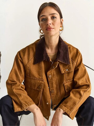 Bianco Lucci - Casaco meia-estação em castanho