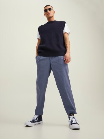 regular Pantaloni con pieghe 'Bill' di JACK & JONES in blu