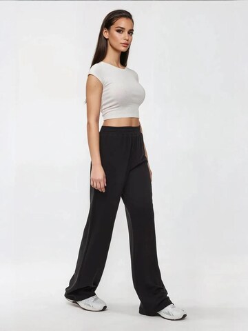 Hiccup - Loosefit Calças em preto