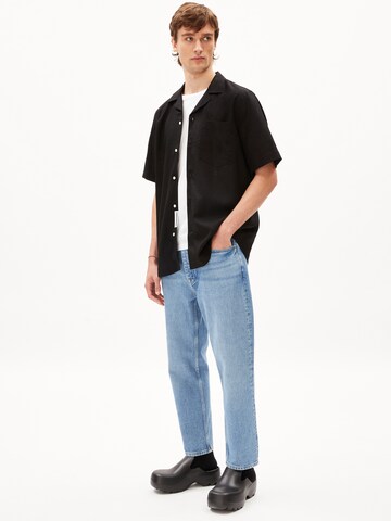 ARMEDANGELS Comfort Fit Hemd ' LOVAAR LINO ' in Schwarz