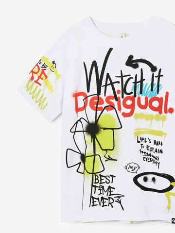 Desigual - Camiseta en blanco