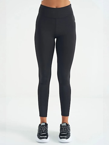 Skinny Leggings di Tommy Life in nero: frontale