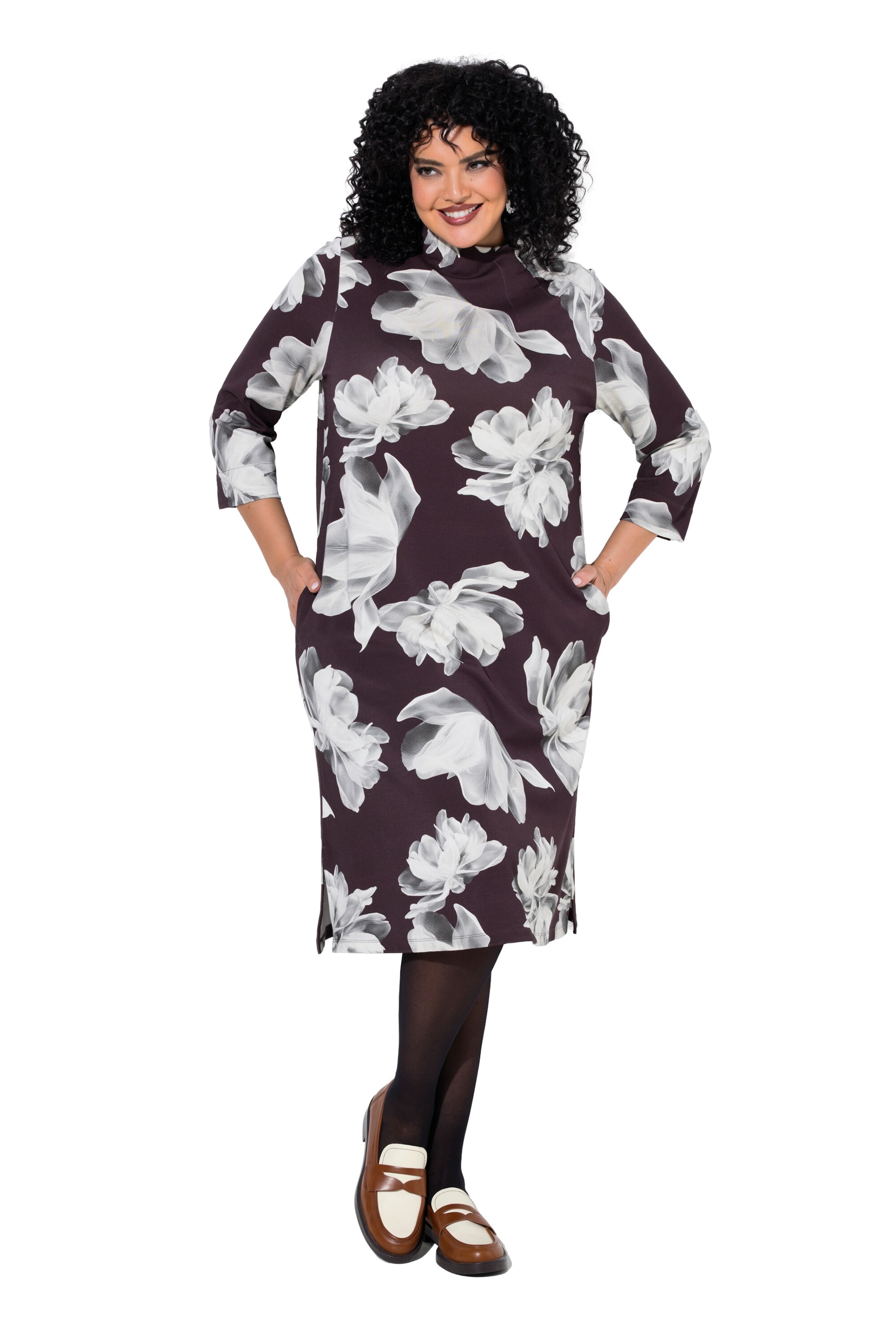 Ulla Popken Dress in Brown: front