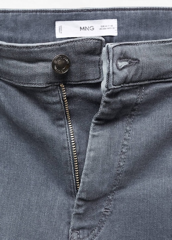 Regular Jeans 'Patrick' de la MANGO MAN pe gri