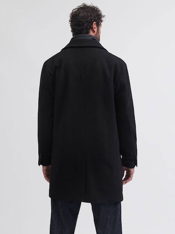 Portland Outerwear Company Mantel in Schwarz