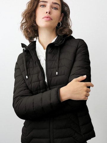 ONUA Between-Season Jacket 'Urban' in Black