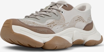 Baskets basses 'Karst 2' CAMPER en beige : devant