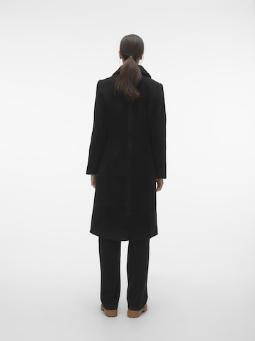 VERO MODA Ανοιξιάτικο και φθινοπωρινό παλτό 'Frisco' σε μαύρο
