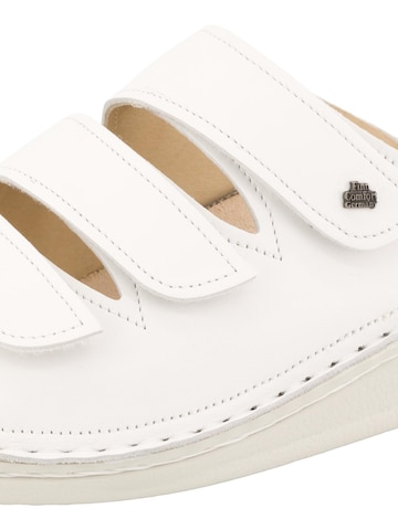 Finn Comfort Mules 'Korfu' in White