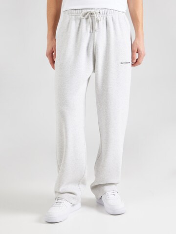 Abercrombie & Fitch Loosefit Broek in Grijs: voorkant