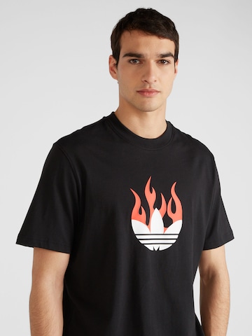 ADIDAS ORIGINALS T-shirt i svart