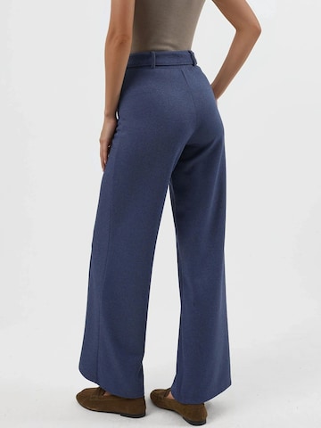 regular Pantaloni di Busem in blu