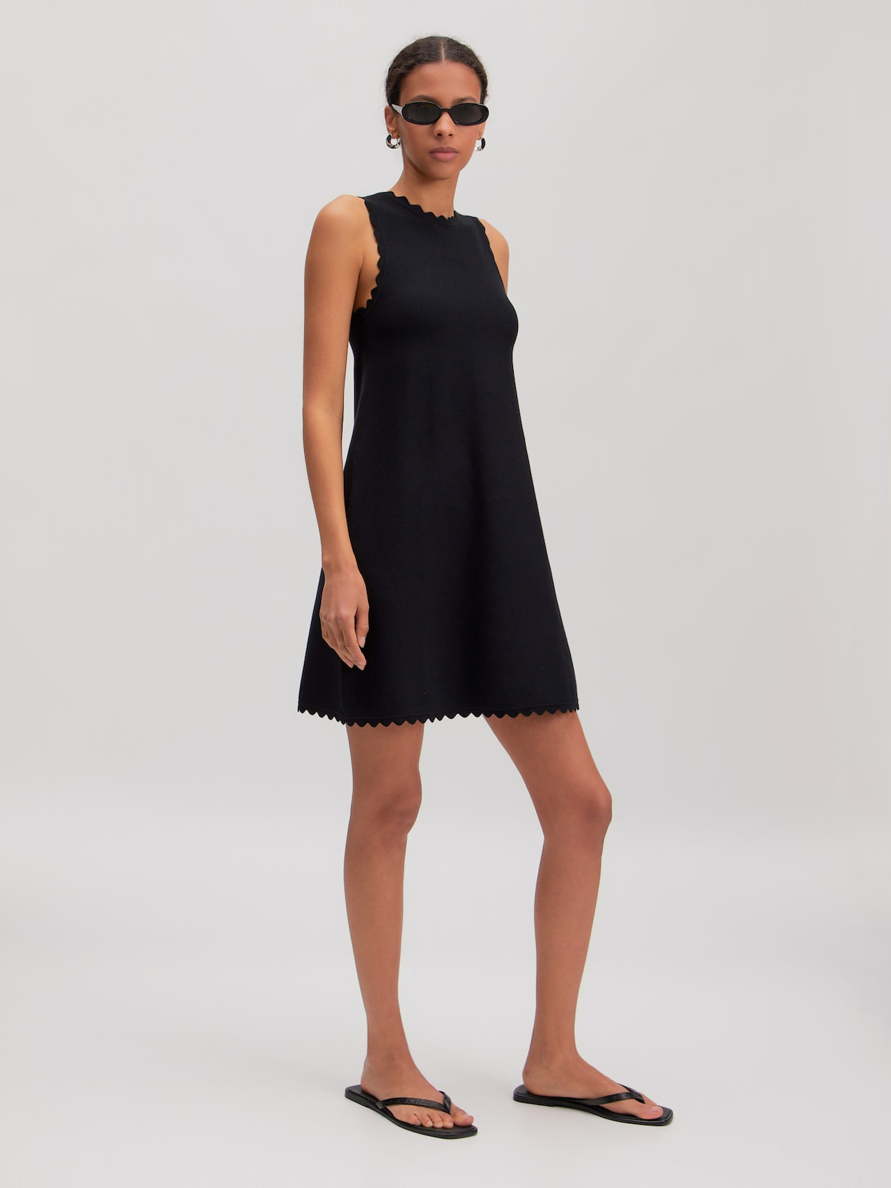 EDITED Produits Robe 'Anusha' noir
