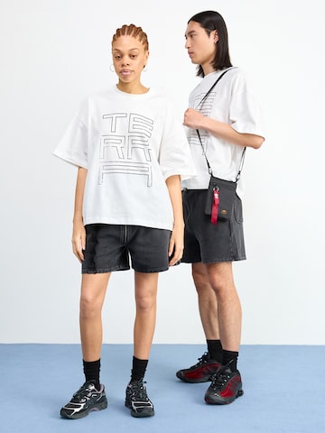 Atelier de roupa Bluser & t-shirts 'TERRA' i hvid