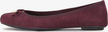 Kazar Ballet Flats in Red: front