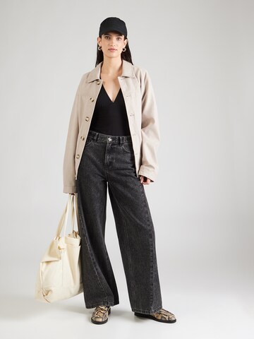 ABOUT YOU Shirt Bodysuit in Black