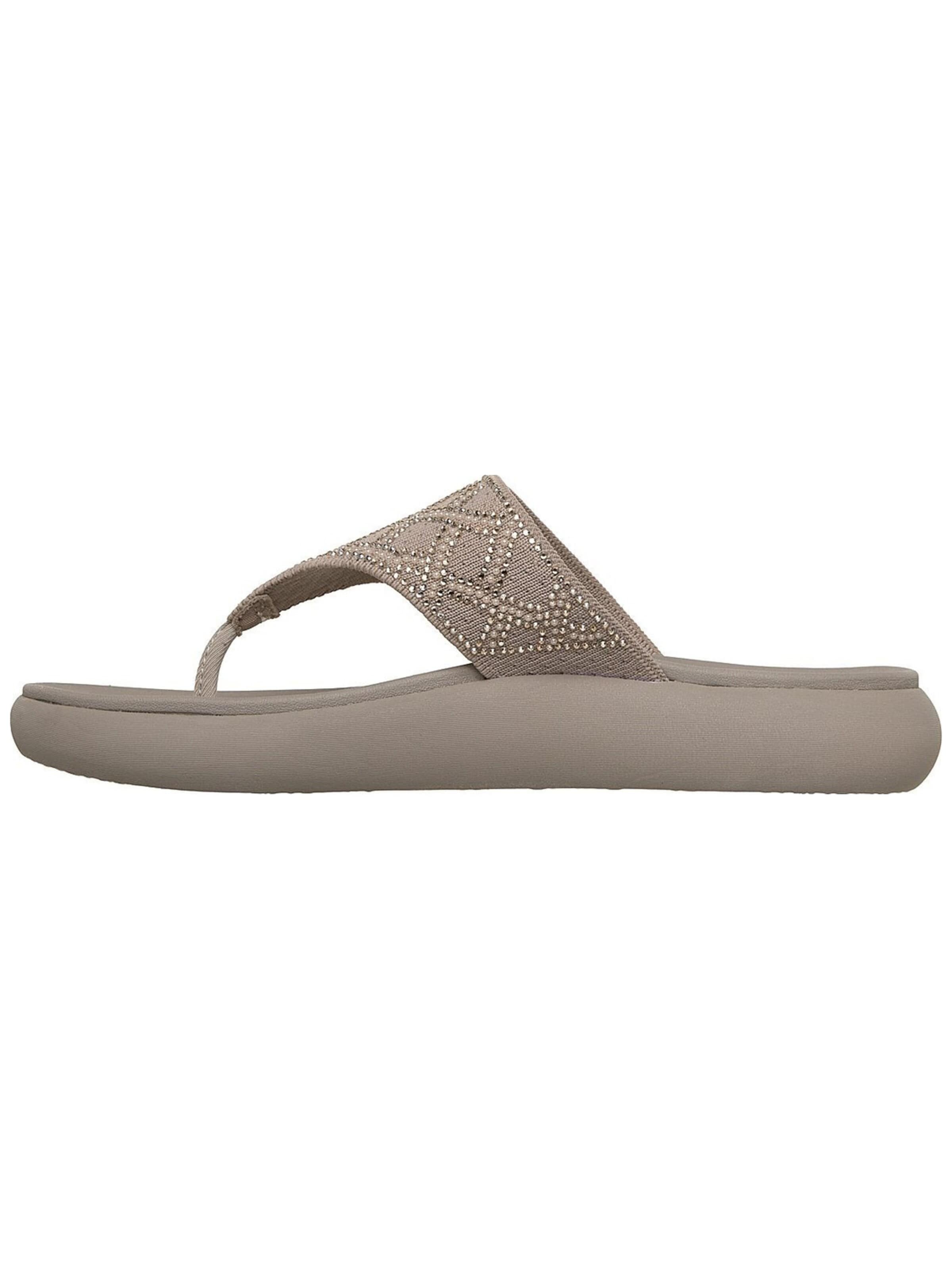 Ciabatta 'Skechers Asana Luxe' di SKECHERS in beige