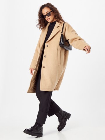 Manteau mi-saison 'GUTHA 9023' minimum en beige