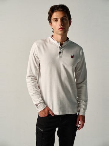 KOROSHI - Camisa em branco: frente