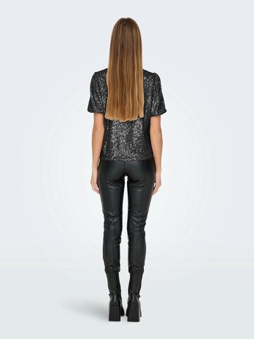 ONLY - Camiseta 'ONLANA' en negro