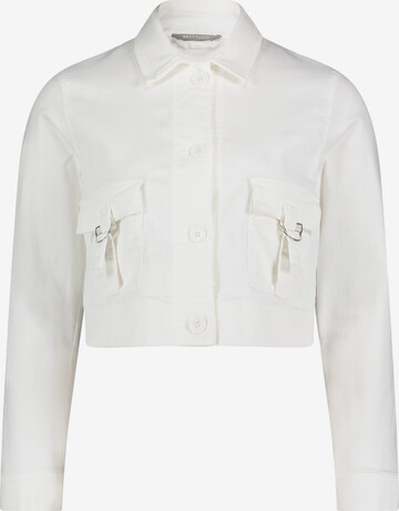 Betty & Co Blazer in White: front