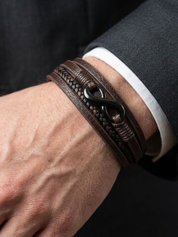 UNIQAL Armband 'NICE' in Bruin