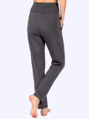 Magadi Regular Workout Pants 'Susan' in Grey