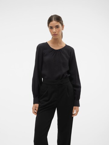 VERO MODA Μπλούζα 'VMJOSIE RIKA' σε μαύρο: μπροστά