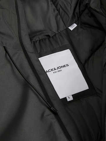 JACK & JONES Преходно яке 'JJSage' в сиво