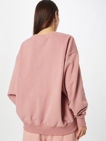 River Island Sweatshirt 'COUNTRY CLUB' in Roze