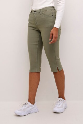 Coupe slim Pantalon 'Zelina' Kaffe en vert : devant