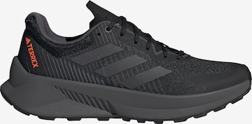 Chaussure de course 'Soulstride Flow' ADIDAS TERREX en noir