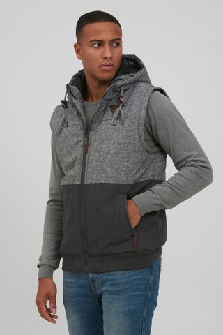 Gilet 'Lecter' INDICODE JEANS en gris : devant