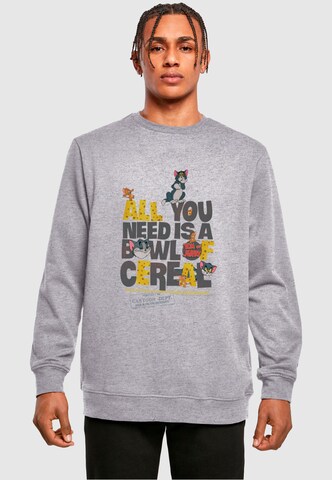 ABSOLUTE CULT Sweatshirt 'Tom and Jerry - All You Need Is' in Grau: predná strana