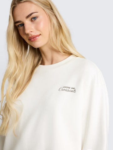 TOM TAILOR DENIM Sweatshirt in Weiß