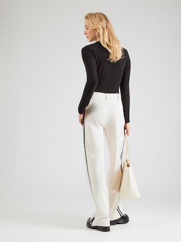 monari Regular Hose in Beige