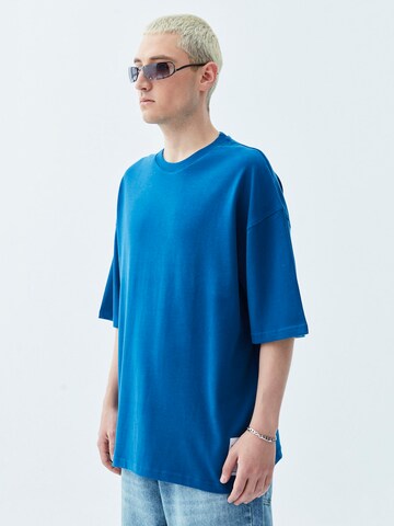 Maglietta 'Gilbert' di VAMOS CLO in blu
