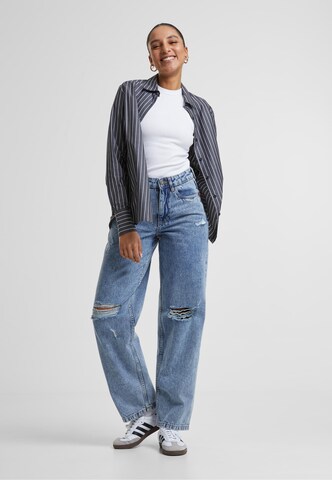 Urban Classics Bluse i grå