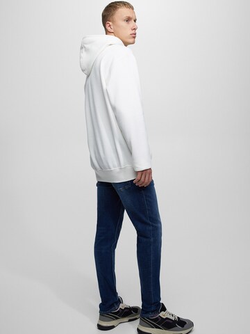 Pull&Bear Regular Jeans in Blau