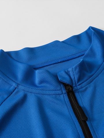 MEETWEE Performance shirt in Blue