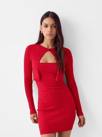 Bershka Gebreid vest in Rood: voorkant