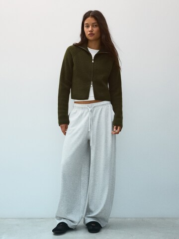 Cardigan Bershka en vert : devant