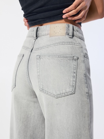 Wide Leg Jean Pull&Bear en gris